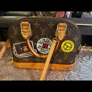 ❤️SOLD❤️lv alma travel edition bag